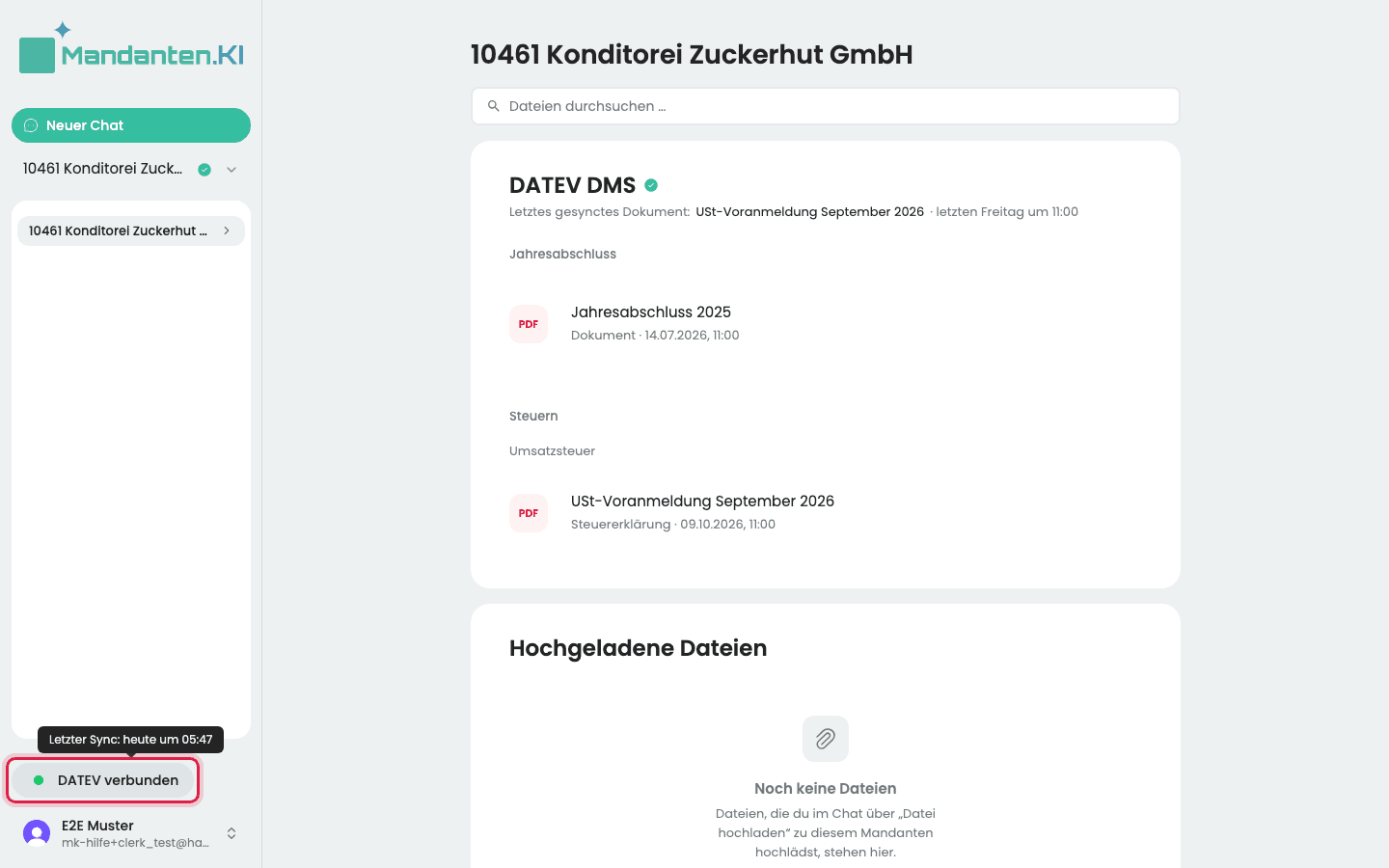 Unten in der Seitenleiste der markierte Eintrag „DATEV verbunden“ mit grünem Punkt und dem Hinweis „Letzter Sync: heute um …“